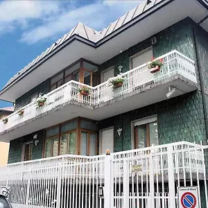 Villamelchiorre 1 Gasthof Mailand