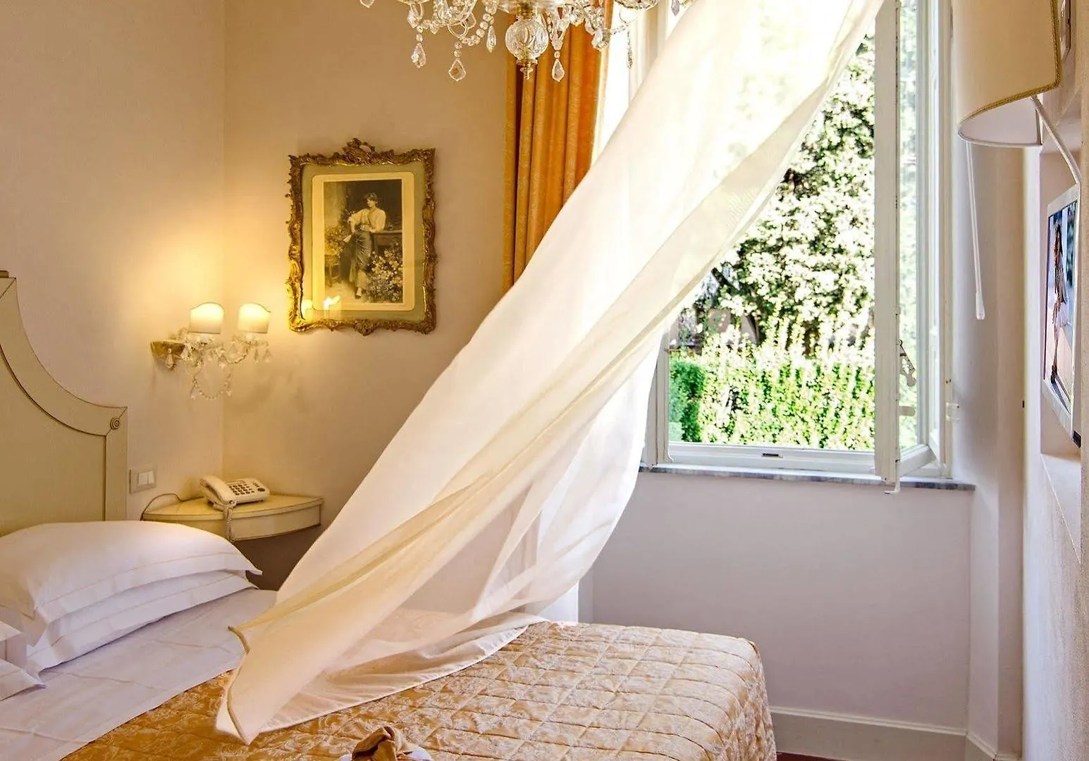 Lucca in Azzurro Maison de Charme Italien